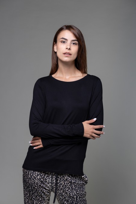 Majestic Filatures | T-shirt scollo barchetta regular in viscosa