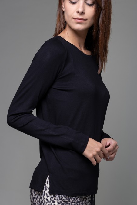 Majestic Filatures | T-shirt scollo barchetta regular in viscosa