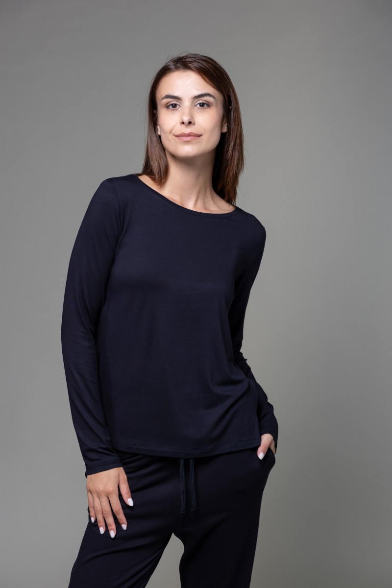 Majestic Filatures | T-shirt scollo barchetta regular in viscosa