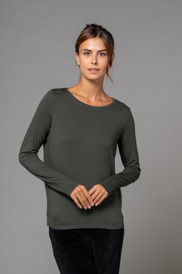 Majestic Filatures | T-shirt scollo barchetta regular in viscosa 2