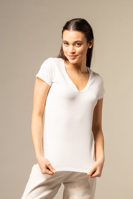 Majestic Filatures | T-shirt scollo a V basica in Cotone Deluxe