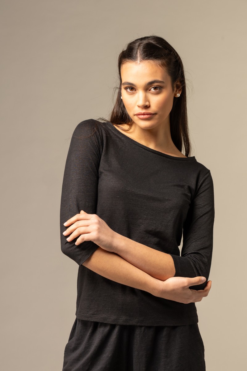 Majestic Filatures |T-shirt scollo a barchetta regular in lino