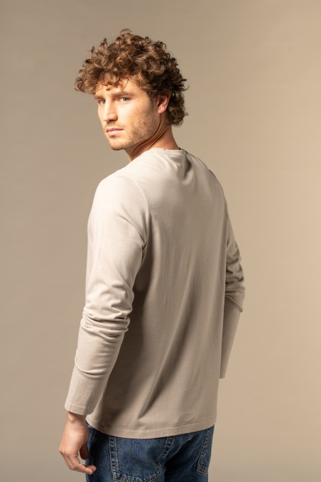 Majestic Filatures | T-shirt grigio scuro girocollo e maniche lunghe in Cotone Organico