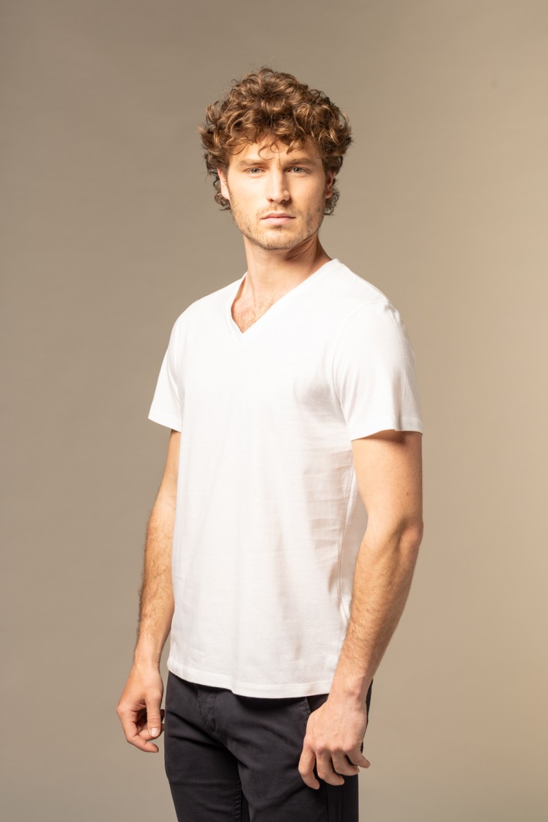 T-Shirt scollo a v in cotone Deluxe