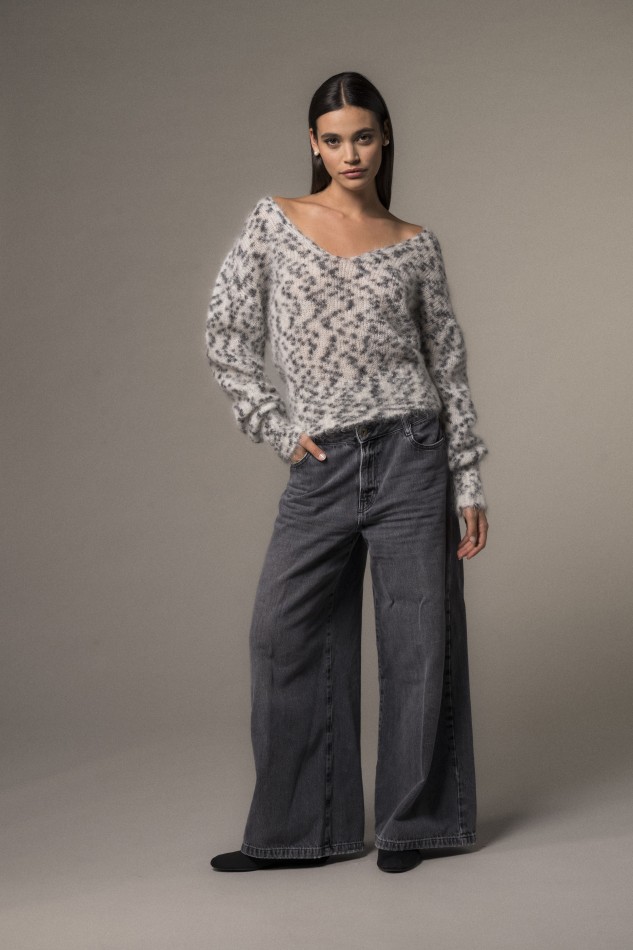 Maglia scollo a V in mohair 2