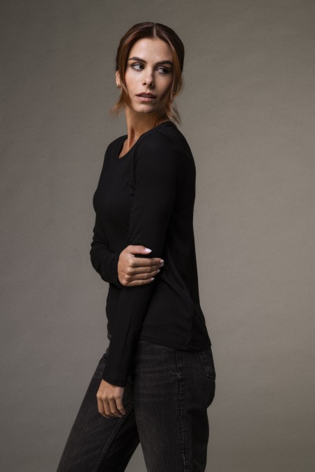 Majestic Filatures | T-shirt girocollo a maniche lunghe in cotone e cashmere nera