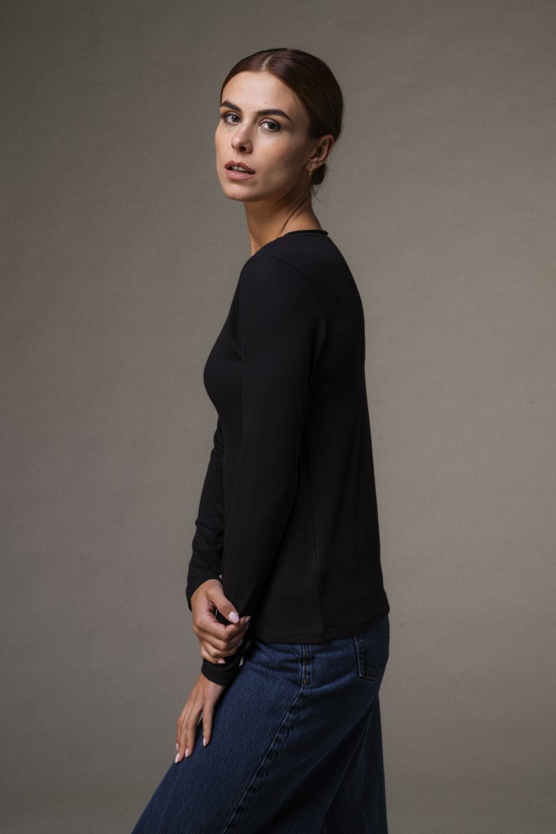Majestic Filatures |T-shirt girocollo rolotè in cotone e cashmere