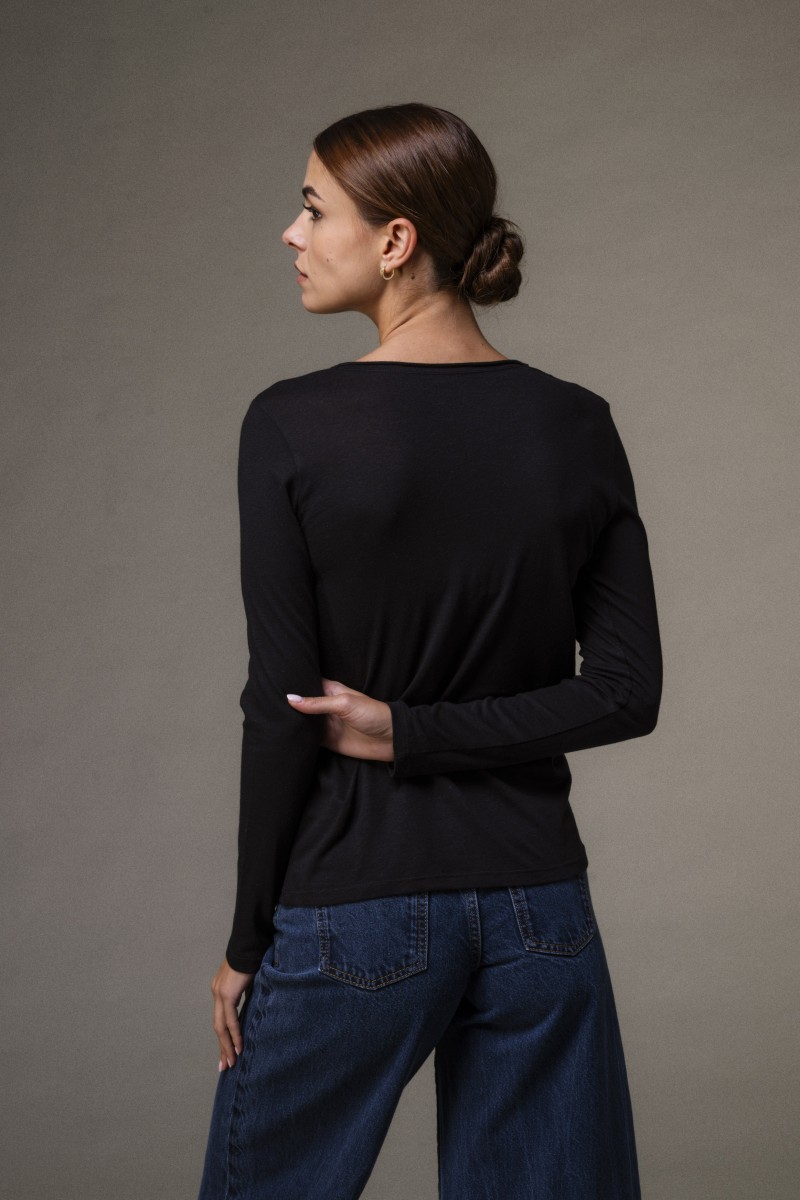 Majestic Filatures |T-shirt girocollo rolotè in cotone e cashmere