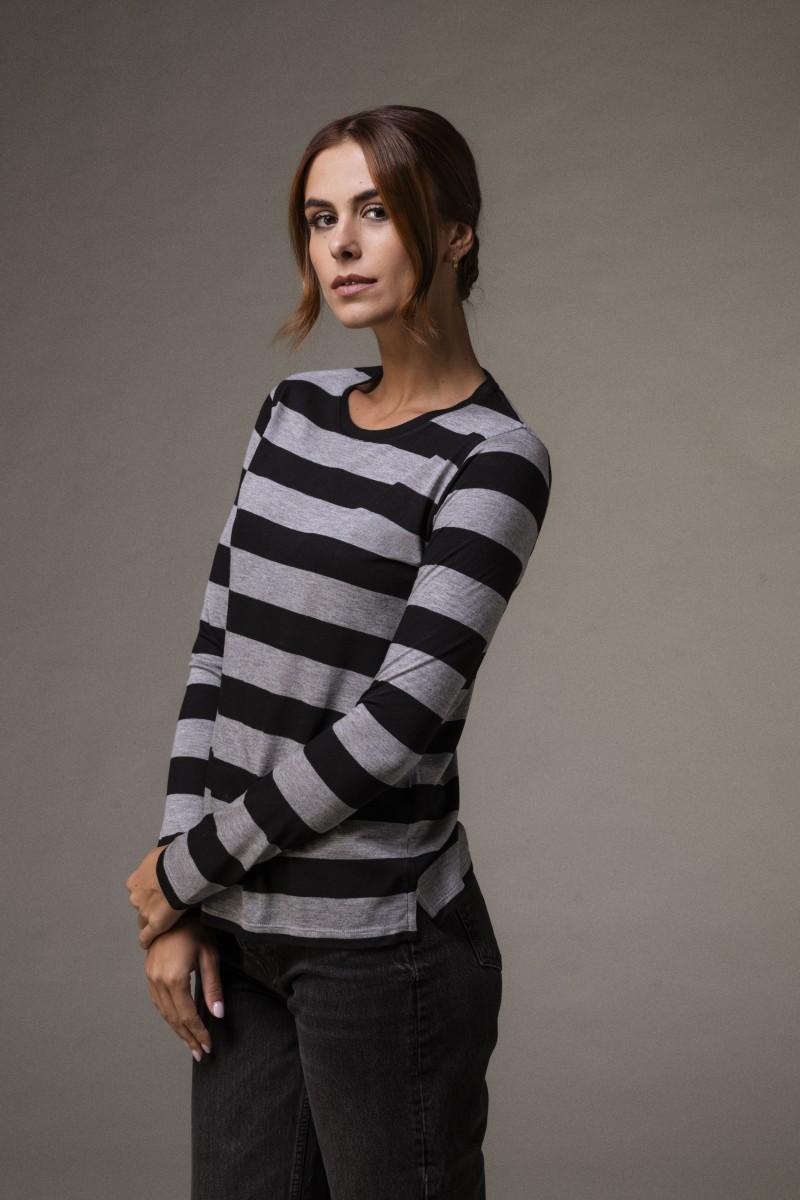 Majestic Filatures | T-shirt girocollo a righe in viscosa