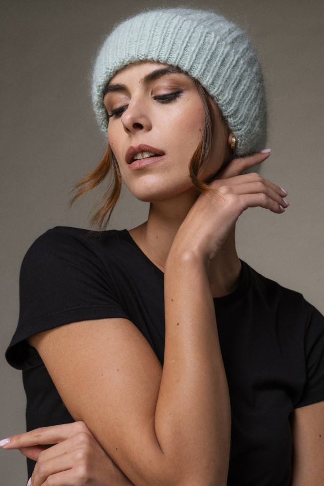 Majestic Filatures | Cappello invernale con risvolto in mohair e lana merinos