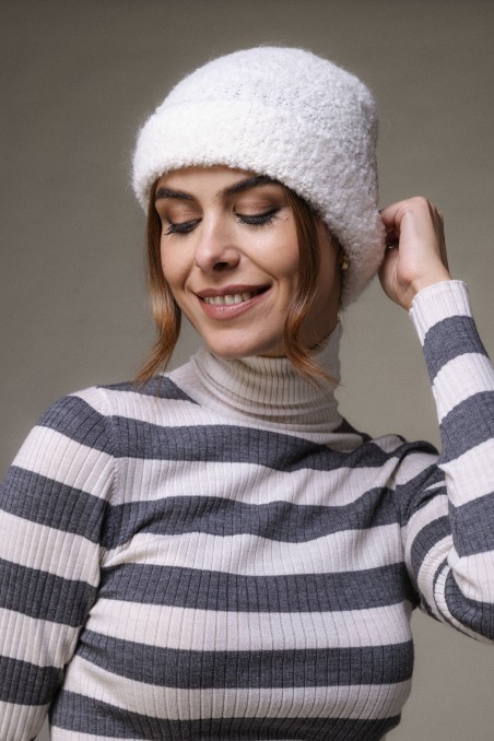 Majestic Filatures |Cappello invernale con risvolto in lana di alpaca bouclette
