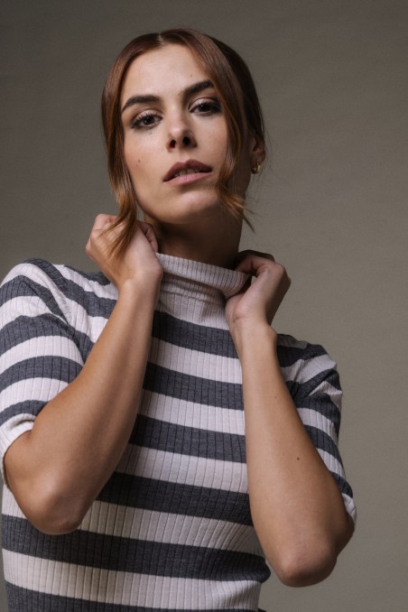 Majestic Filatures | Maglia dolcevita maniche al gomito a costine rigata