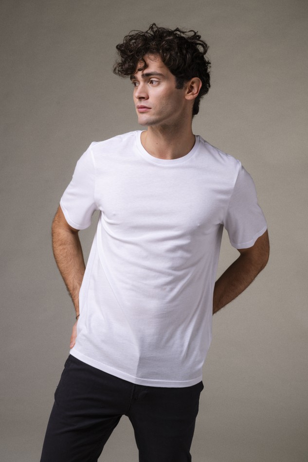 Majestic Filatures | T-shirt girocollo in Cotone Deluxe 2