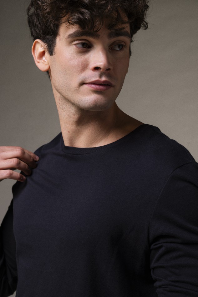 T-shirt girocollo a maniche lunghe in Cotone Deluxe 2