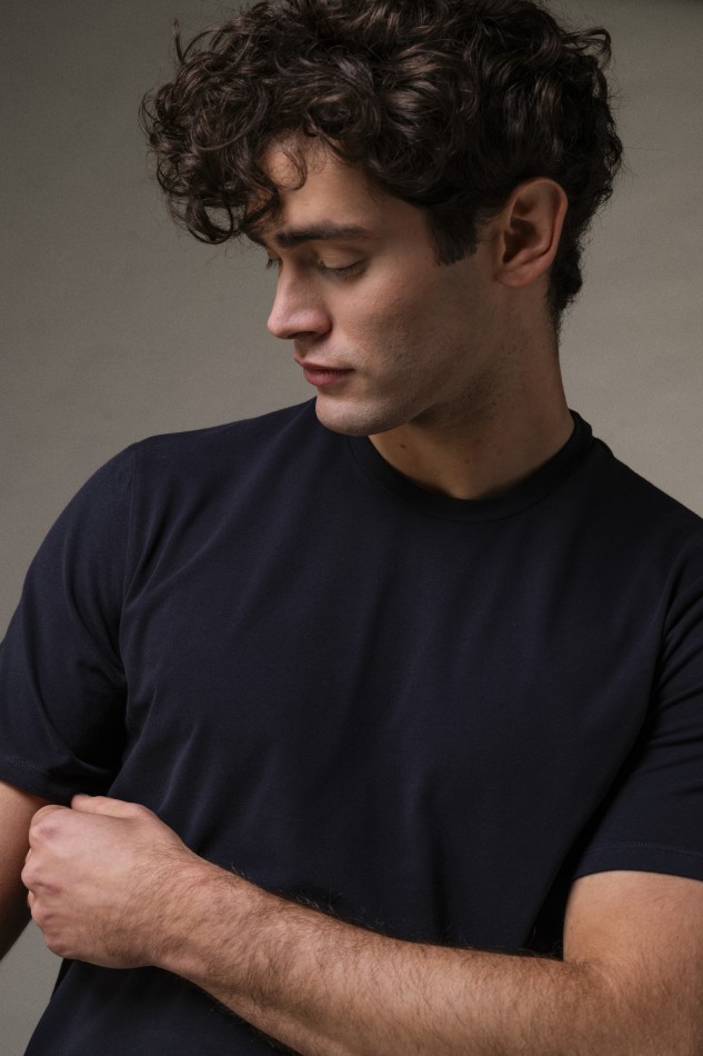 T-shirt girocollo slim 2
