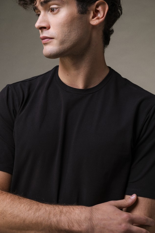 T-shirt girocollo slim 2