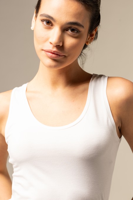 Canotta basica in viscosa