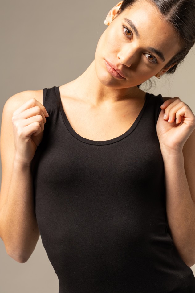 Canotta basica in viscosa 2