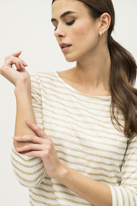 Majestic Filatures | T-shirt scollo a barchetta in lino rigato