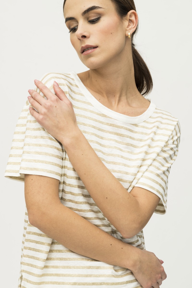Majestic Filatures | T-shirt girocollo in lino rigato
