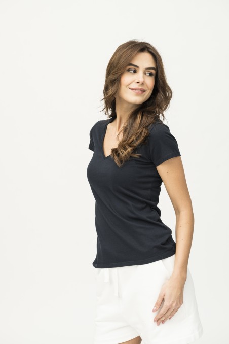 Majestic Filatures | T-shirt scollo a V basica in Cotone Deluxe