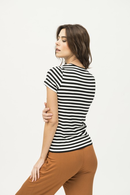 Majestic Filatures | T-shirt slim a righe in viscosa
