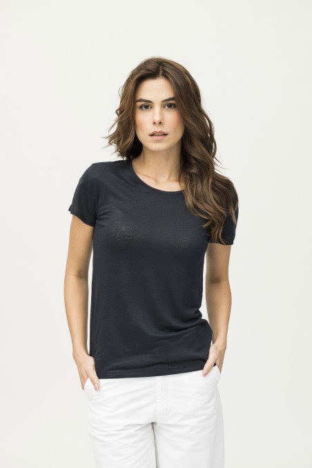 T-shirt basica in lino
