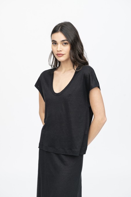 Majestic Filatures | T-Shirt scollo a U in lino
