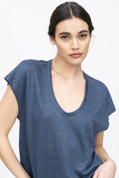 Majestic Filatures | T-Shirt scollo a U in lino