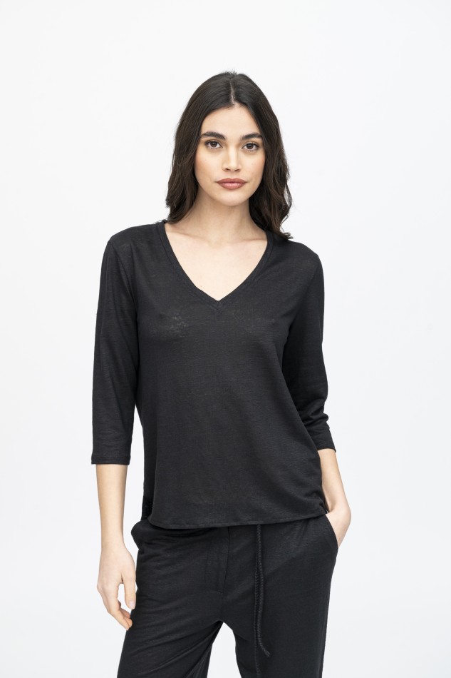 Majestic Filatures | T-shirt scollo a V e maniche a ¾ in lino 2
