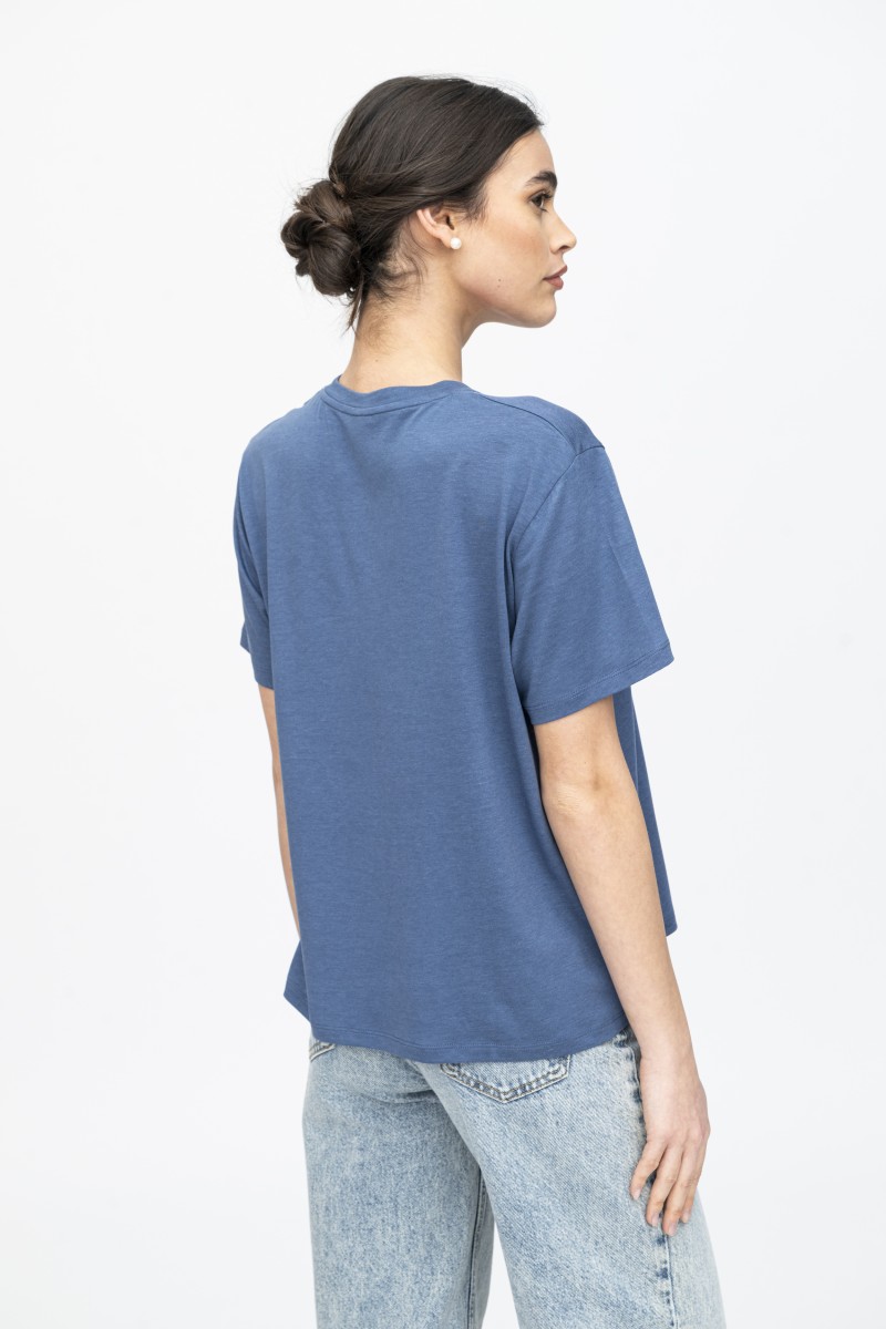 T-shirt over a maniche corte in Lyocell | Majestic Filatures