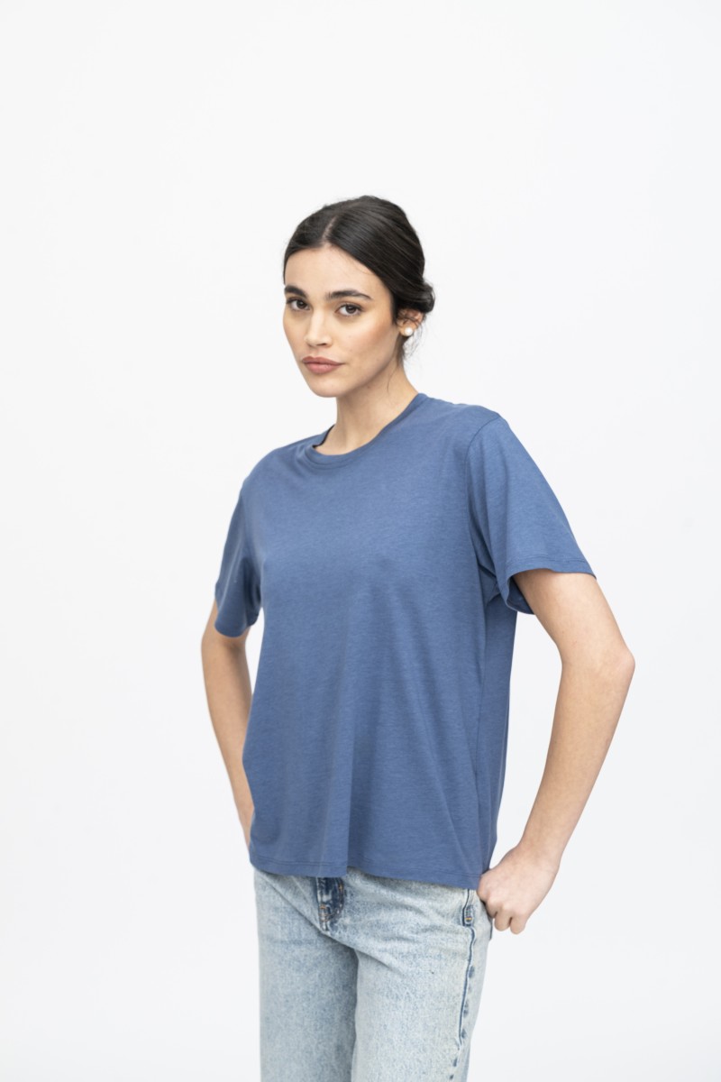 T-shirt over a maniche corte in Lyocell | Majestic Filatures
