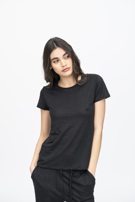 T-shirt basica in lino