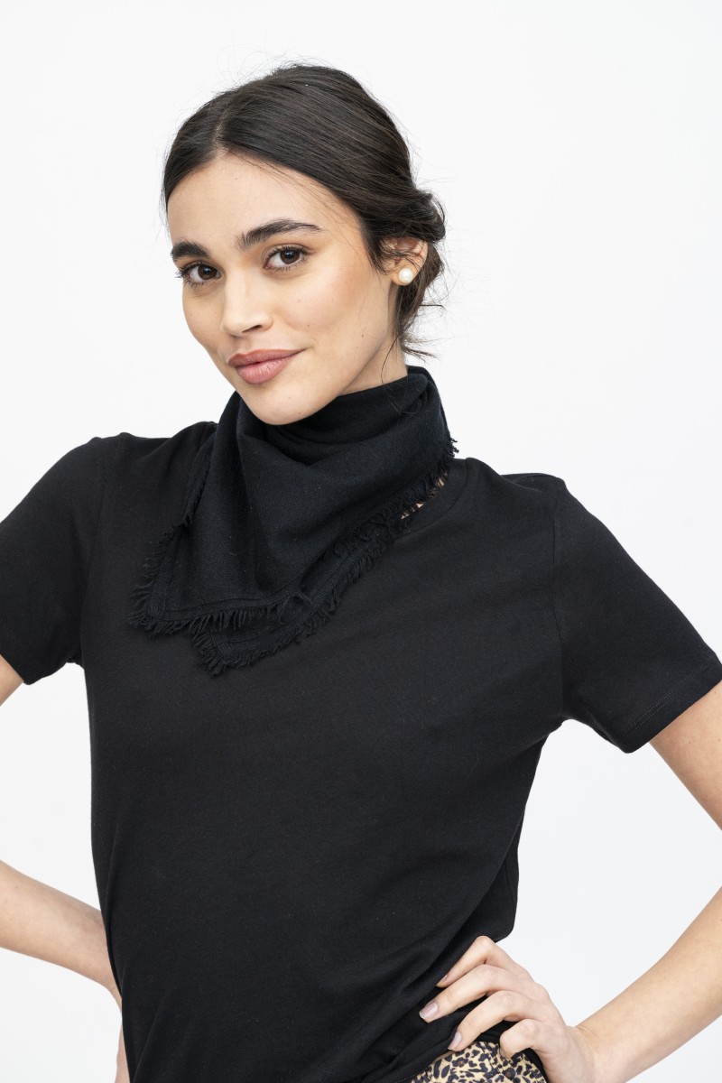 Majestic FIlatures | Bandana in 100% cashmere