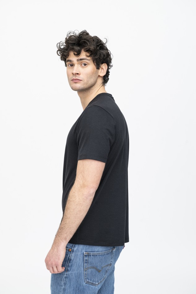 Majestic Filatures |T-shirt girocollo in Lyocell 2