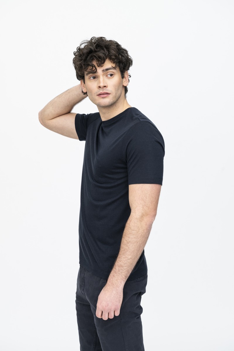 Majestic Filatures |T-shirt girocollo in Lyocell