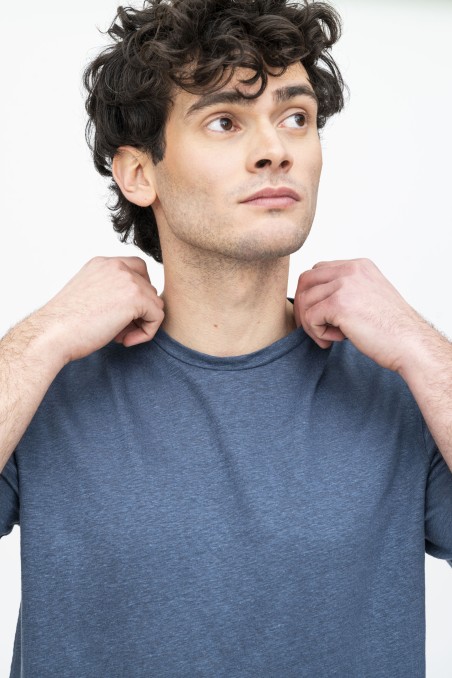 Majestic Filatures | T-Shirt in lino girocollo e manica corta