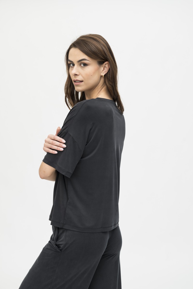 Majestic Filatures |  T-shirt over in cupro scollo a V