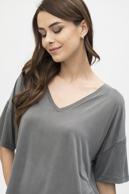 Majestic Filatures |  T-shirt over in cupro scollo a V