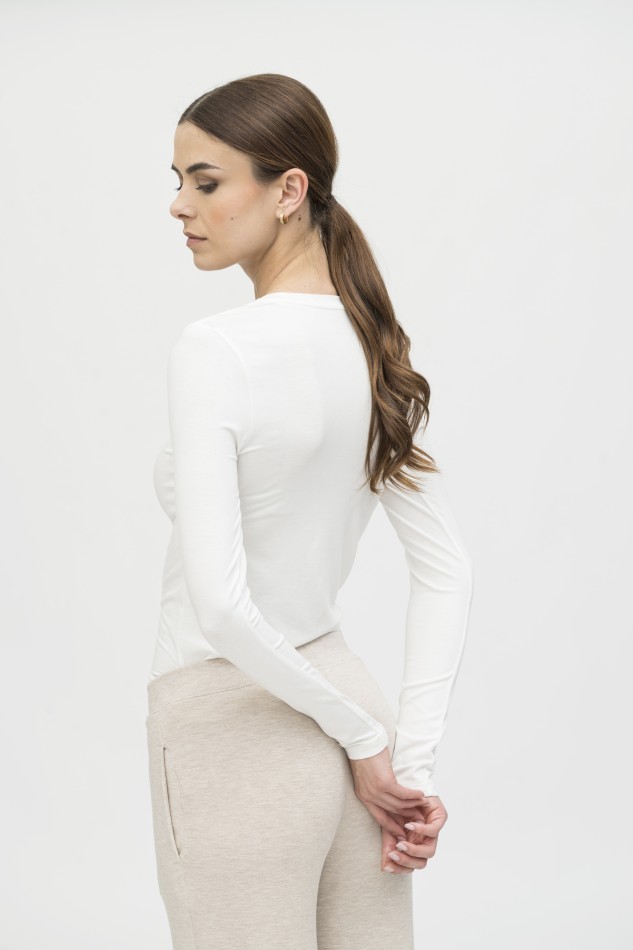 Majestic Filatures | T-shirt slim a maniche lunghe in viscosa 2