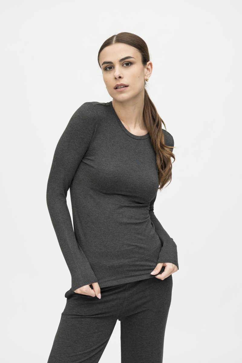 Majestic Filatures | T-shirt slim a maniche lunghe in viscosa