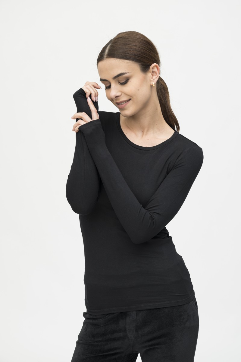 Majestic Fialatures | T-shirt slim a maniche lunghe in viscosa essenziale