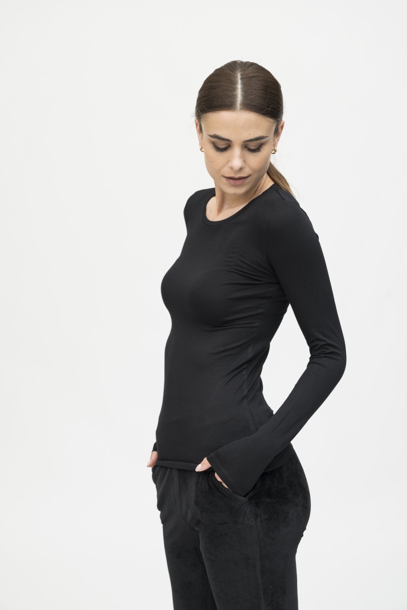 Majestic Fialatures | T-shirt slim a maniche lunghe in viscosa essenziale