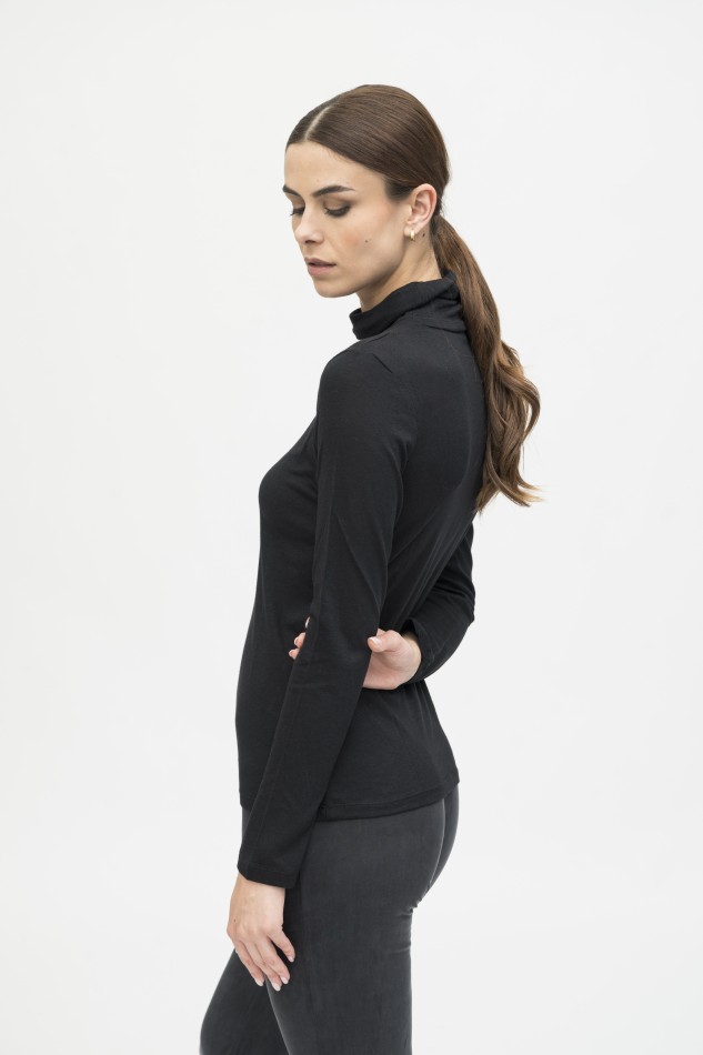 Majestic Filatures| T-shirt dolcevita slim in cotone e cashmere Essenziale 2