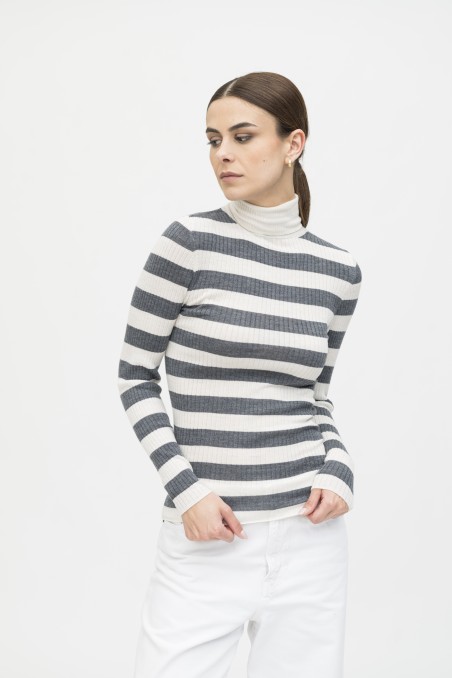 Majestic Filatures | Maglia dolcevita a costine rigata