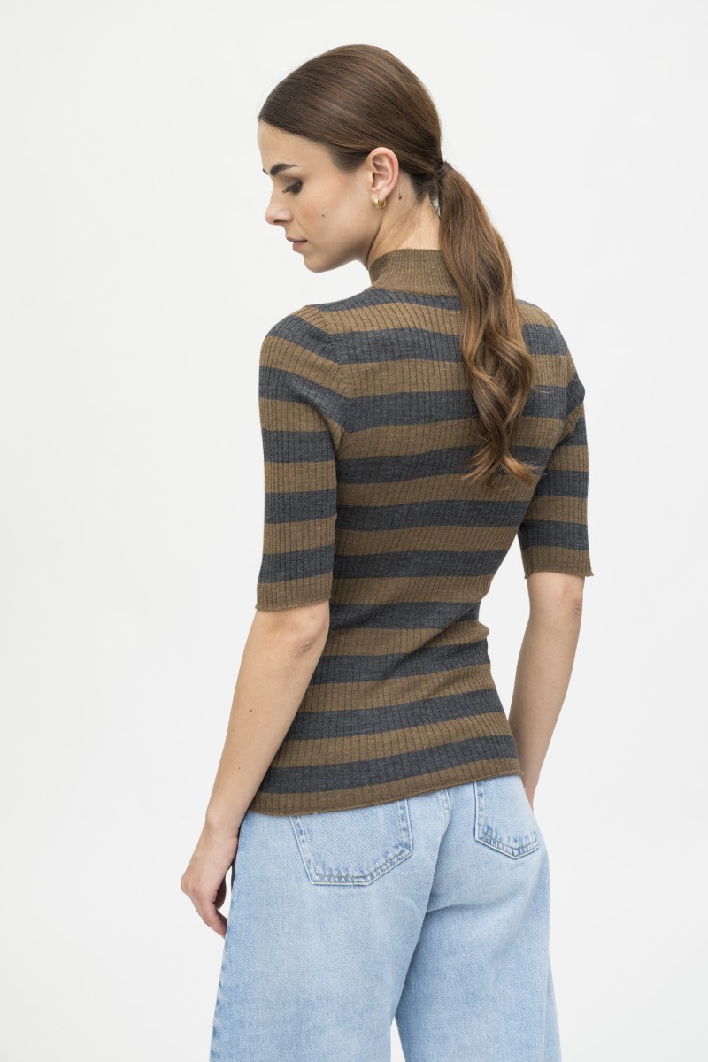 Majestic Filatures | Maglia dolcevita maniche al gomito a costine rigata