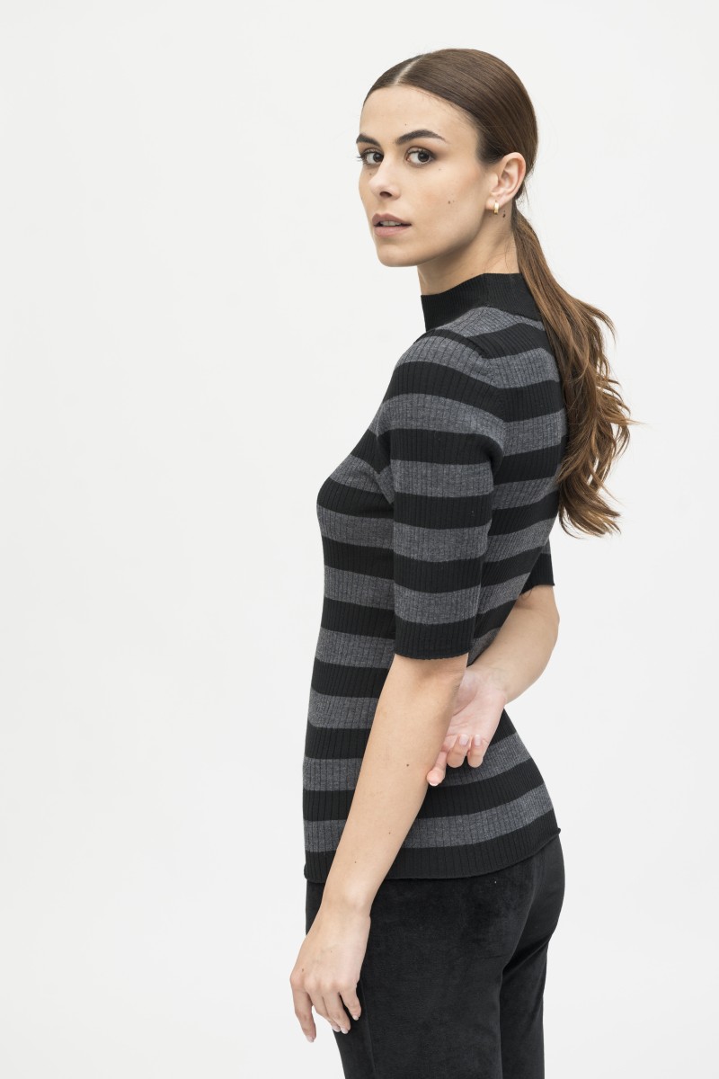 Majestic Filatures | Maglia dolcevita maniche al gomito a costine rigata