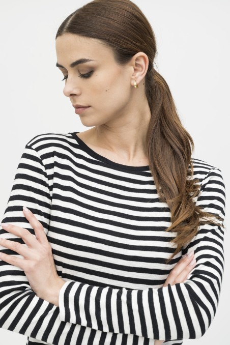 T-shirt a righe in cotone fiammato