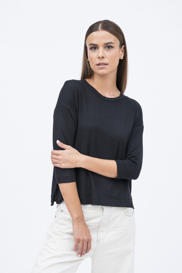 Majestic Filatures | T-shirt girocollo con spacchetti sui lati