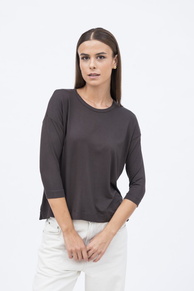 Majestic Filatures | T-shirt girocollo con spacchetti sui lati